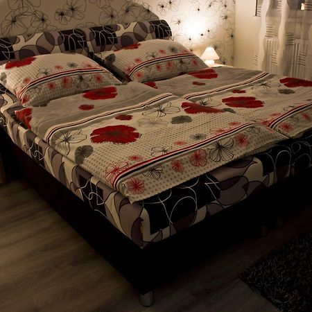 Motel Goerfoel Veľký Meder 외부 사진