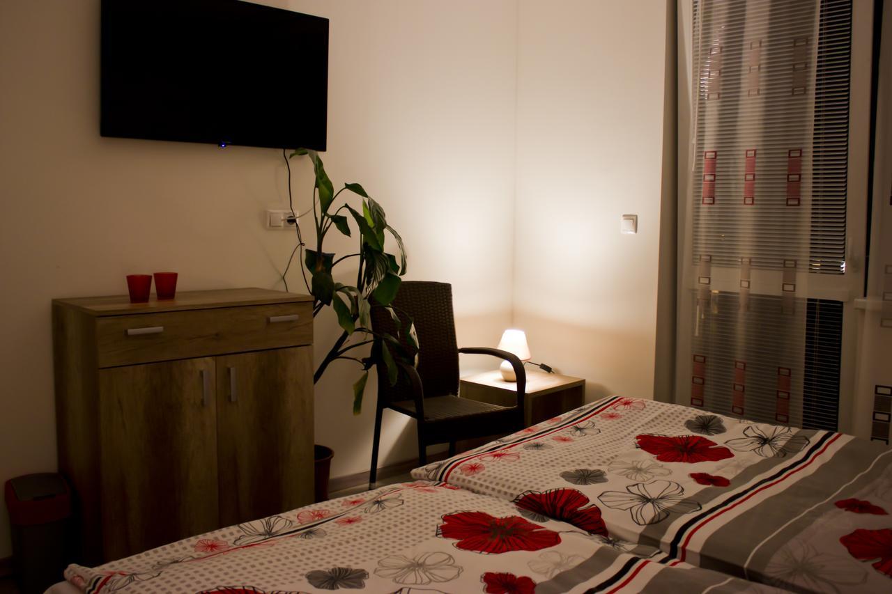Motel Goerfoel Veľký Meder 외부 사진